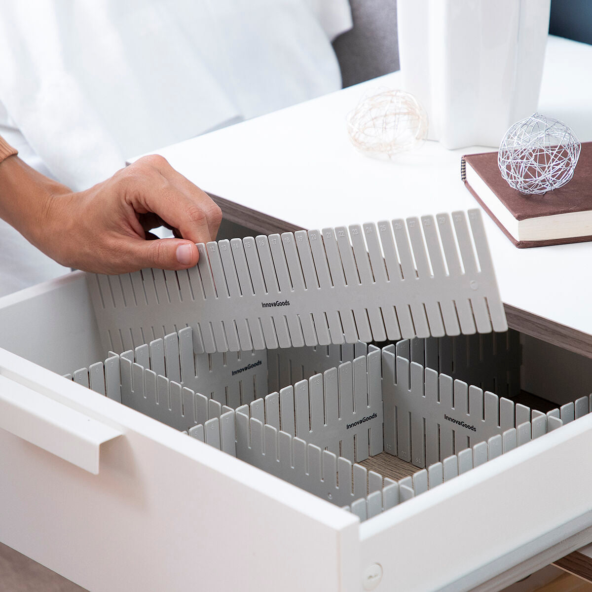 Regulowany organizer do szuflad Condor InnovaGoods — 16 elementów